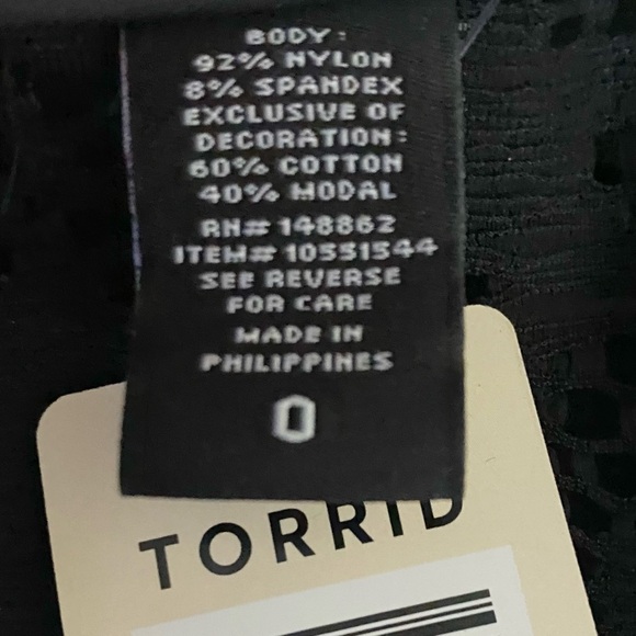 TORRID Lace Ringer Crew Neck T-Shirt Women’s Size L -12 (Torrid 0) Black - Picture 9 of 10